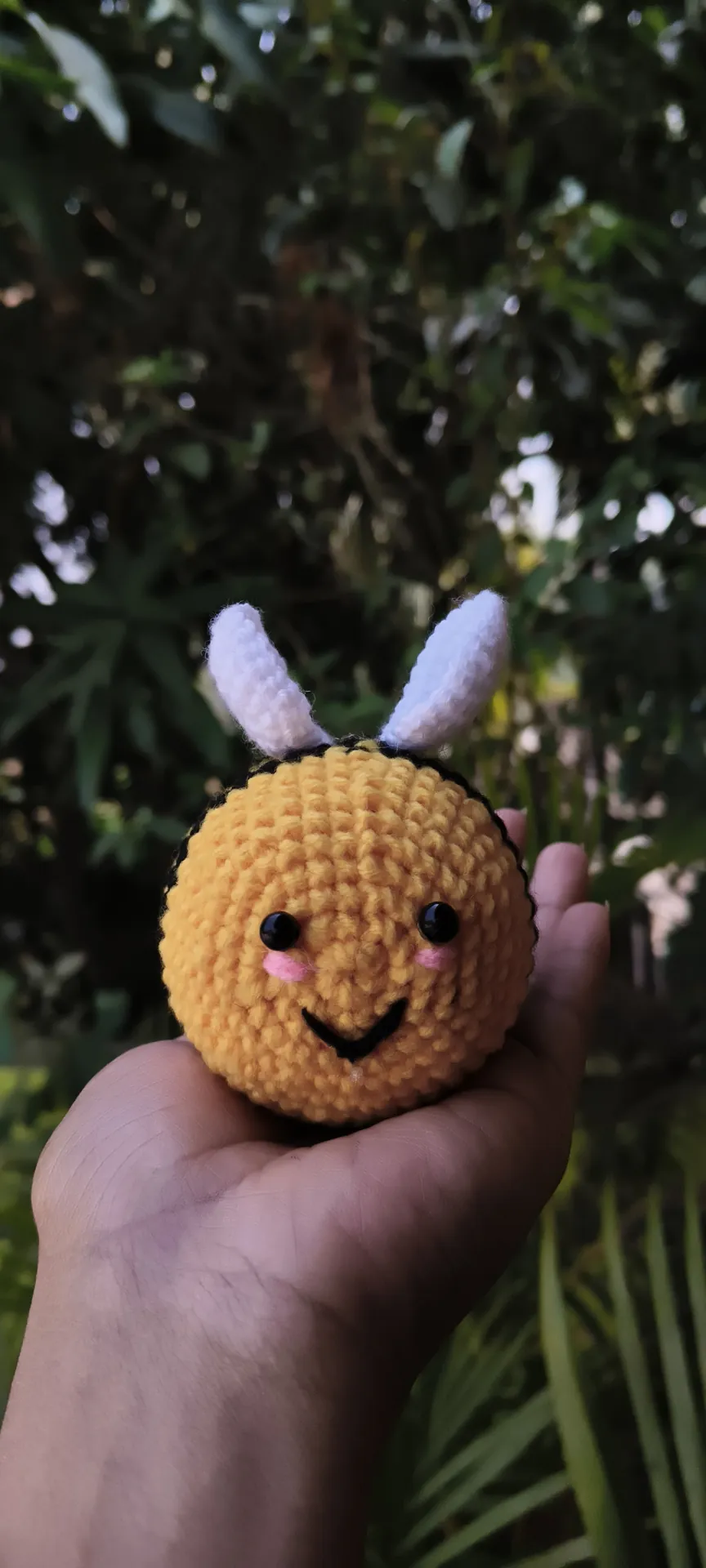 Crochet Roses with Pearls